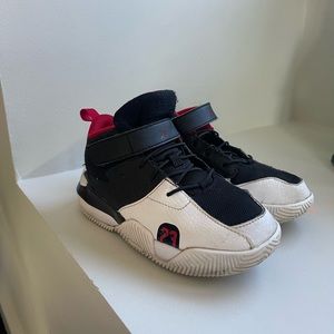 Nike Jordan Stay Loyal 1Y